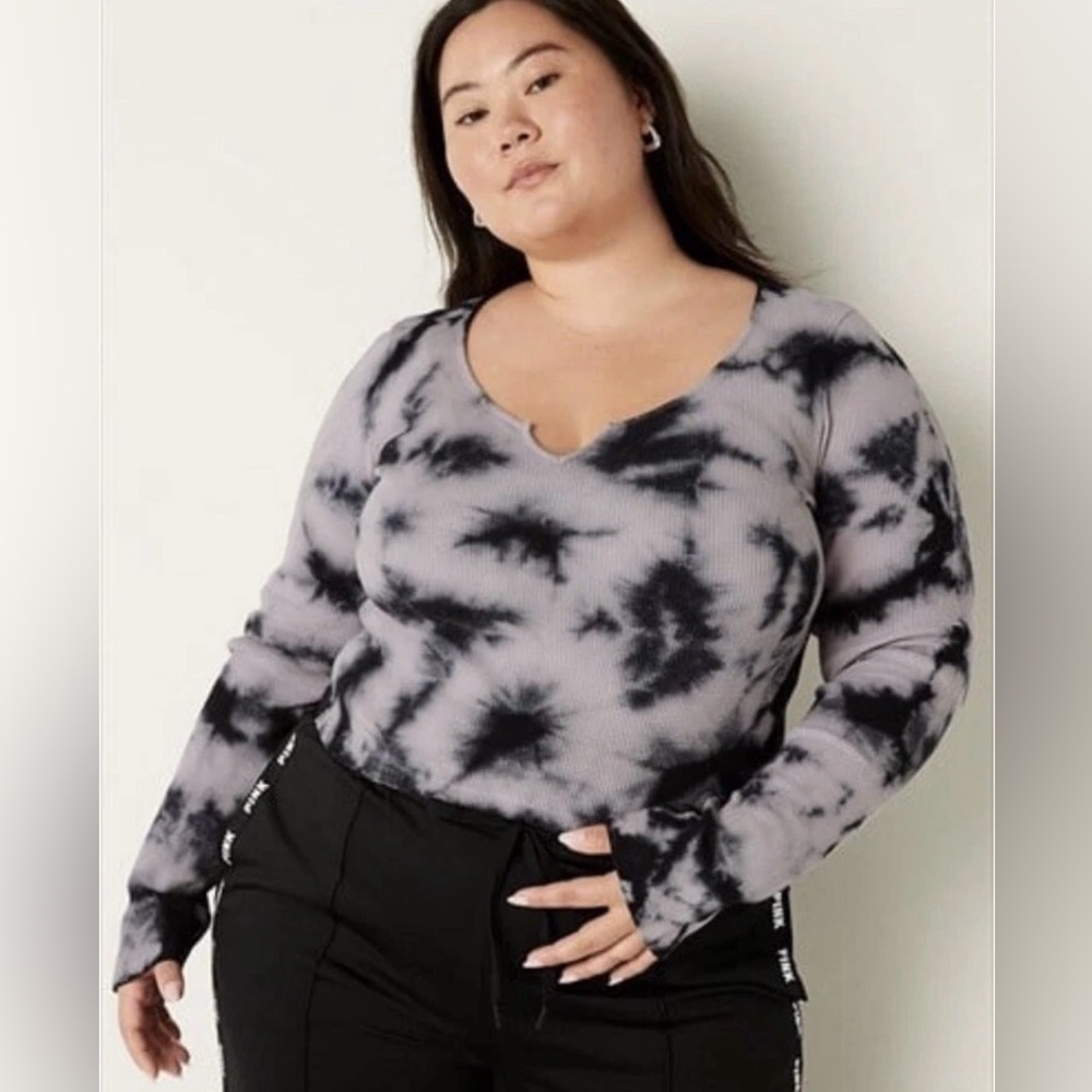 ❌ SOLD Victoria's Secret PINK Shrunken Thermal Notch Long Sleeve Tee Cropped
